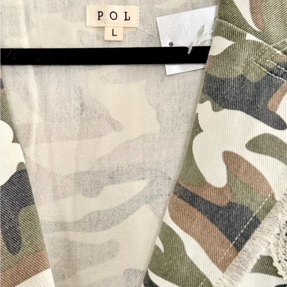 NWT: POL Camouflage and Denim Jacket - Picture 10 of 14